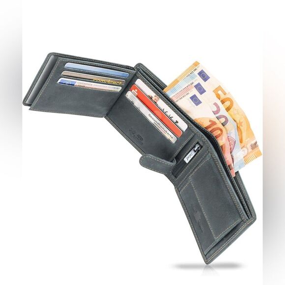 Nwb taled leather wallet - Picture 4 of 6